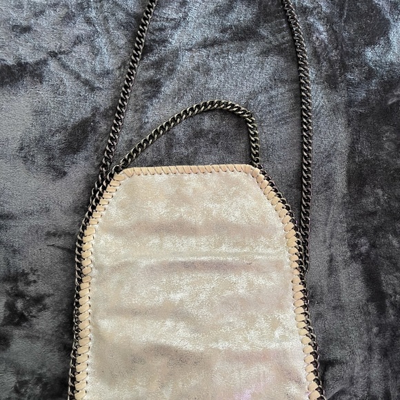 Sold - Picture 4 of 6